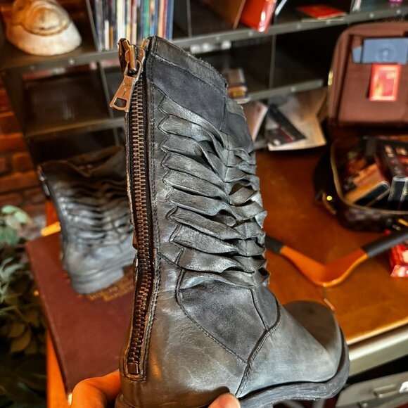 JOHN VARVATOS Simmons Twisted Pavement Boot SZ 10.5 MSRP $1498 - Picture 5 of 16